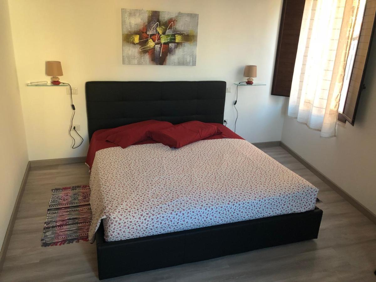 Serraenna Bedrooms 包内伊 外观 照片