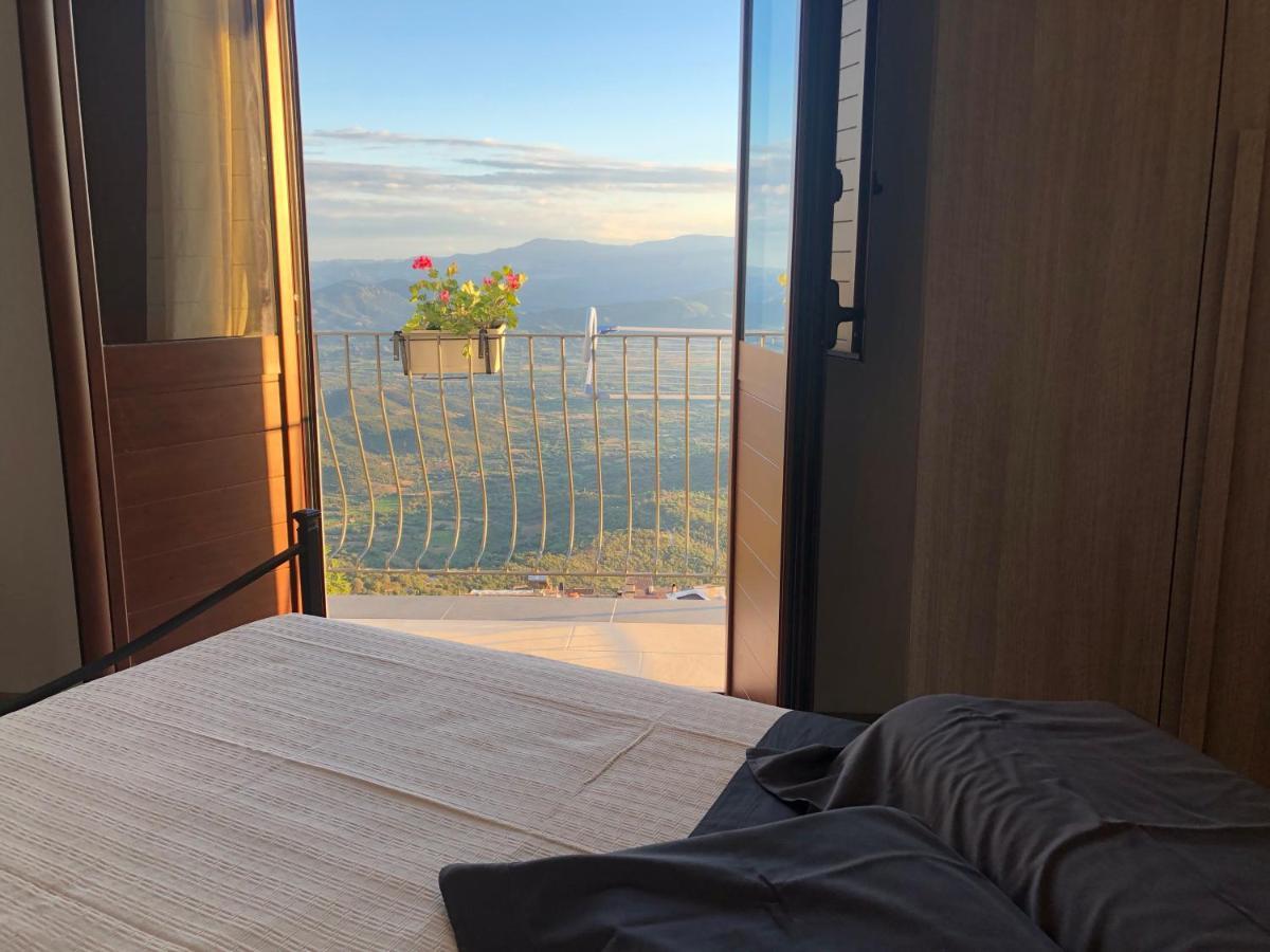 Serraenna Bedrooms 包内伊 外观 照片