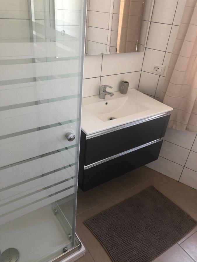 Serraenna Bedrooms 包内伊 外观 照片