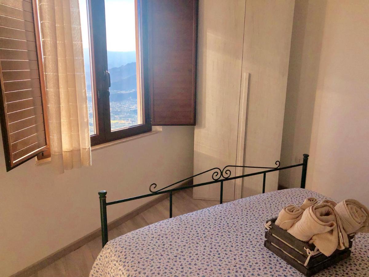 Serraenna Bedrooms 包内伊 外观 照片