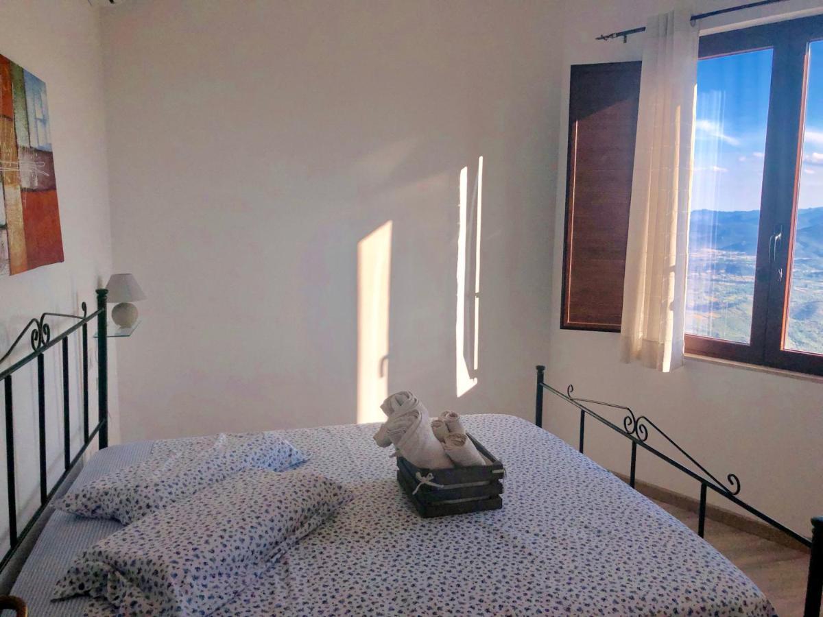 Serraenna Bedrooms 包内伊 外观 照片