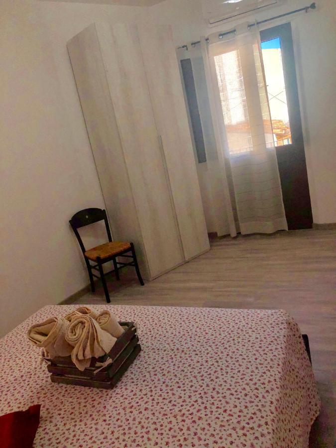 Serraenna Bedrooms 包内伊 外观 照片